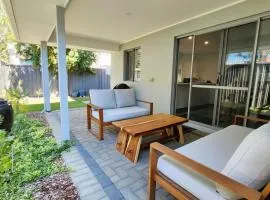 Palm Beach Retreat - Rockingham