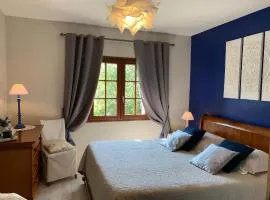 Chambres d'hôtes avec piscine et parking aux portes de la Sologne - FR-1-590-499