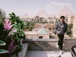 Dar Atom pyramids view