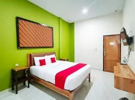 RedDoorz at Flory Hotel Jalan Parangtritis