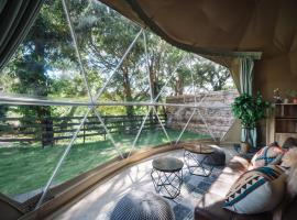 Viesnīca GLAMFOREST Okinawa 名護 pilsētā Nago