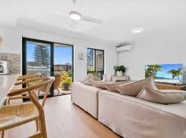 Coastal Retreat at Bilinga Beach, Ocean Views