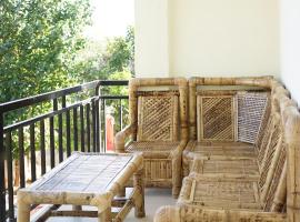 Tide and Tribe hostel, Hotel in Kuta