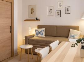 TRIA NOMINA Apartamentos Turísticos