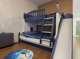 Samarahan-Family Fun Retreat with Indoor Slide