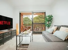 2 Bedroom Apartment Ultimo With Balcony - NetFlix