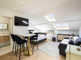 Renovated and Bright Studio 4P - Cannes, hoster&iacute;a en Cannes