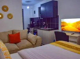 Unique by Rose Homes