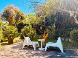 La vigie les pieds dans l'eau