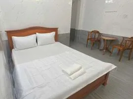 Nhà Nghỉ Quỳnh Thoa