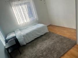 Cozy room in Lutvann 2, ξενοδοχείο στο Όσλο