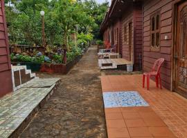 Phanyro Motel, guest house in Krong Saen Monourom