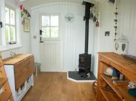 Stream Side Shepherds Hut