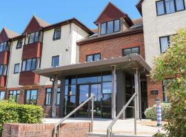 Seaglass Snug at Marine Court, hotel v destinaci Littlehampton