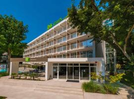 ibis Styles Golden Sands Roomer Hotel, hotel em Golden Sands