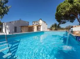 Tenuta Giardini di Anna - Salento Reservations