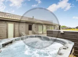 Lovely Home In Ebeltoft With Sauna