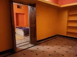 Tom's place hampi