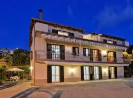 2 Bedroom Lovely Apartment In Agropoli