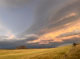 Stóra-Mörk Guesthouse, farm stay in Stora Mork