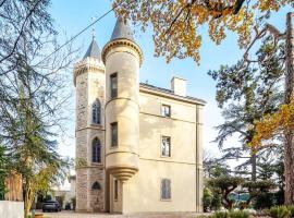 Appartement 4 Chambres entre Histoire et Confort Château cœur Métropole Lyon, khách sạn ở Villeurbanne