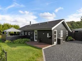3 Bedroom Amazing Home In Slagelse