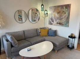 Penthouse with sea view - free parking