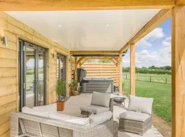 Oak Tree Lodge - Uk38383