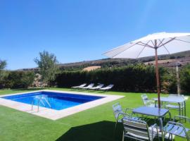 Casa Rural Martínez, hotel in Ros