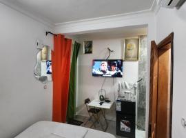 Kerole's House, hotel en Douala