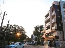 Lime Tree Hotel Golf Course Extension Nearby Grand Hyatt Gurgaon