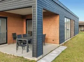 3 Bedroom Nice Home In Løgstrup