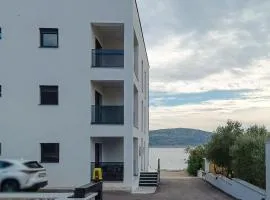 2 Bedroom Awesome Apartment In Seline