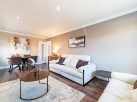 2 Bed Modern Bungalow in Darwen, Garden & Parking