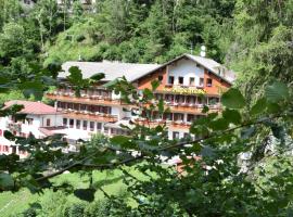 Hotel Alpenrose, hotel v destinaci Alleghe