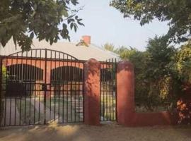 El Carau Alquileres, chata v destin&aacute;cii Paso de la Patria