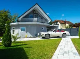 Ferienunterkunft Villa AXOI