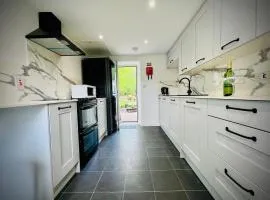 Cosy Country House in Deeside