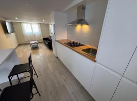 Camiño da Camposa, hotel i Muxía