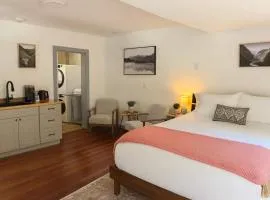 Snowcreek Suite - Hemlock