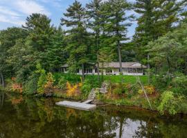 Wisconsin River Gem Near ATV Trails: Private Dock!, hótel í Mosinee