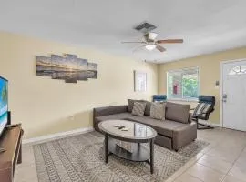 Indian Oaks #15 - Sun and Fun