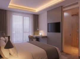 Huize Holland Semarang, hotel v destinaci Srondolwetan