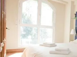 Luxury w/terrace near the beach Wifi