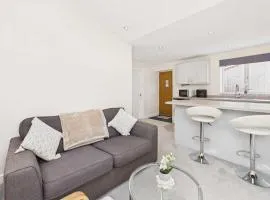 Host & Stay - The Potting Shed