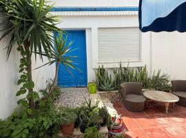 Fairly new one bedroom guest house, vila v destinaci Ariana