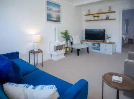 The Nook North Beach - 1 Bedroom Apartment - Tenby