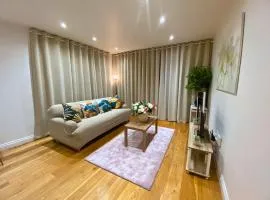 Executive North London Southgate Serviced Apartment - Contractors Ready