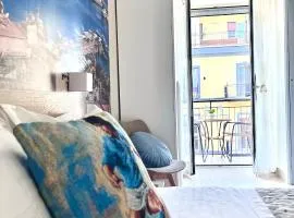 Arenaccia House Naples Center Welcome Wine