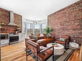 Stunning Boho Apt in Ohio City